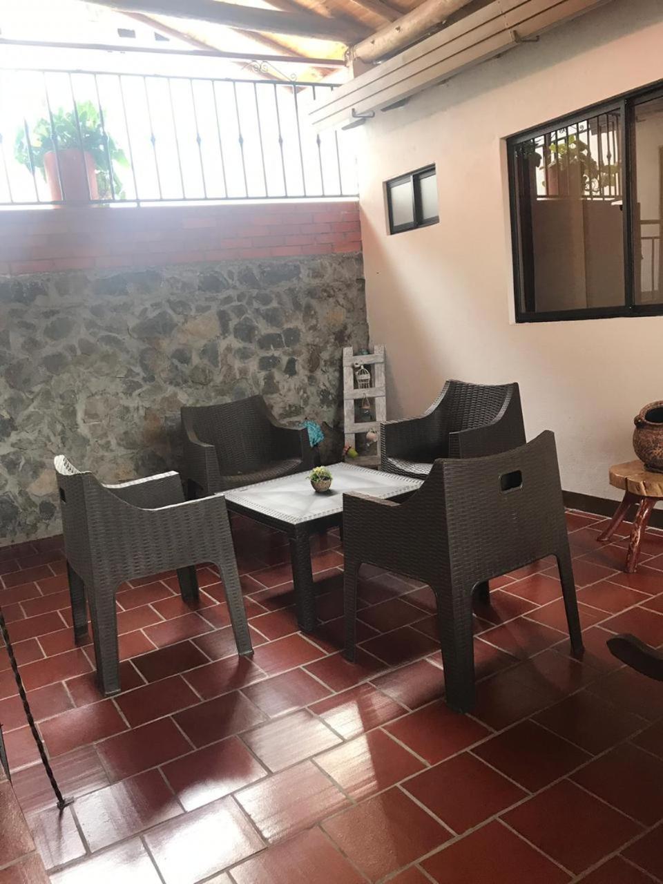 Hostal Rous San Gil Exterior foto